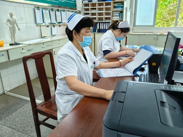 1.致敬全球最大的博彩平台“白衣天使”：以爱为甲，守护生命之光！_副本.jpg